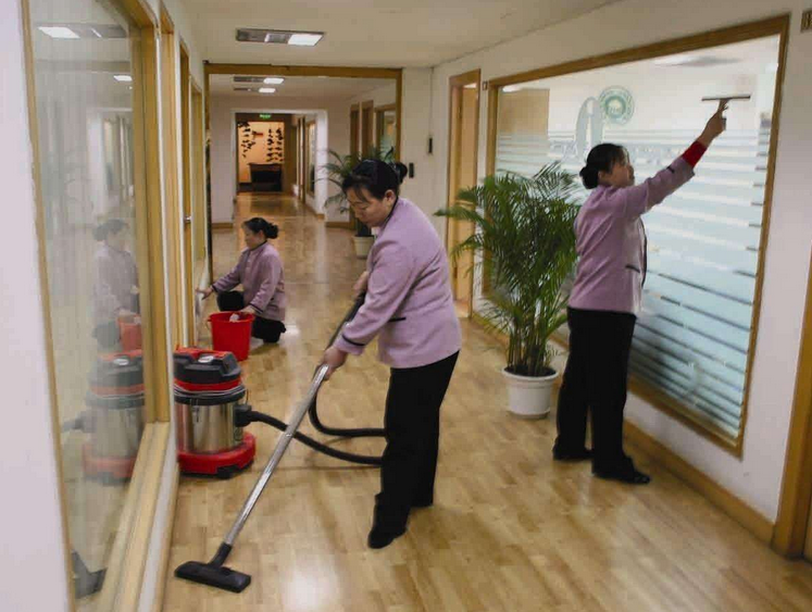 兴义市保洁公司 (1)